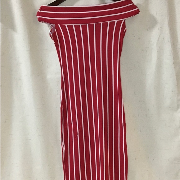 Petite Red Dress - Picture 7 of 7